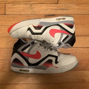 Nike air tech challenge
